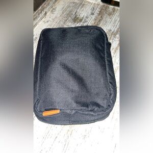 Logitech soft lined tech gear case